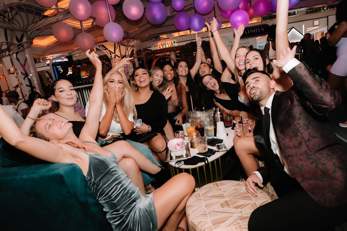 group of people at gatsbys cocktail lounge in resorts world