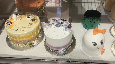 a close up look to a cake