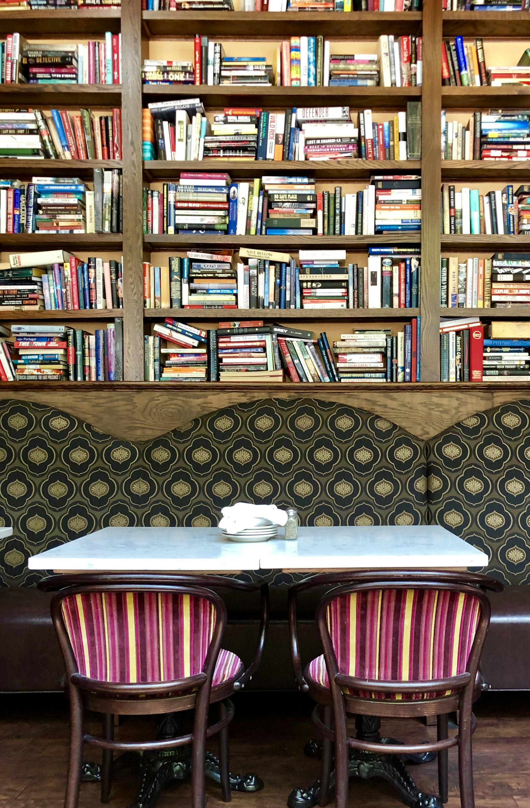 D4 Irish Pub Cafe
