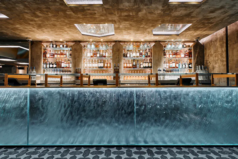 Bar photo 3