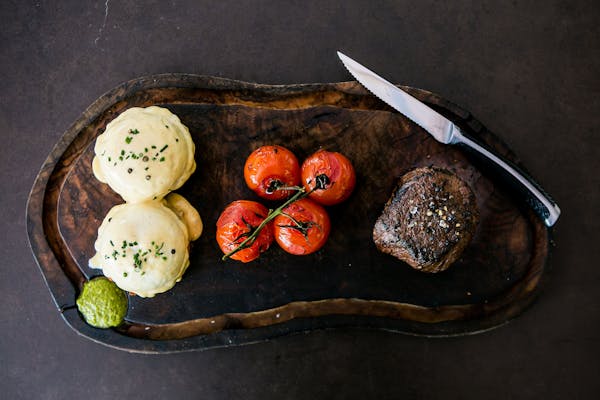 steak and eggs benedict