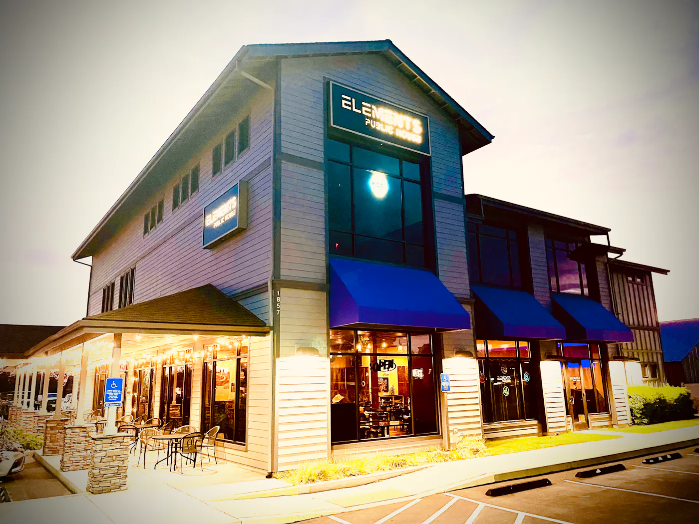 Elements Public House exterior in North Redmond