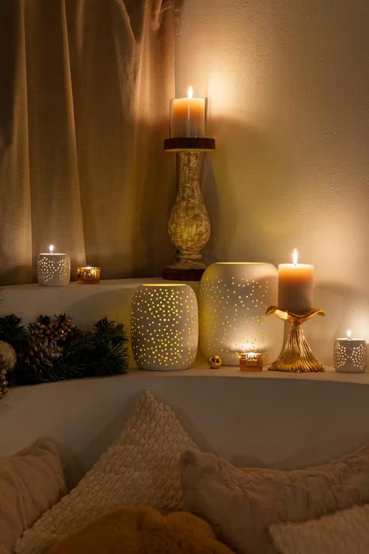 a lamp that is lit up at night