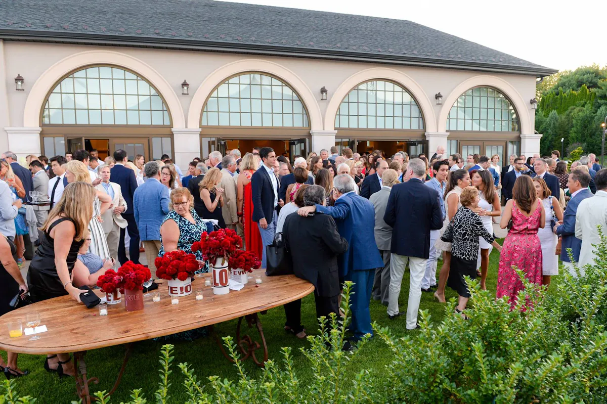 people in an outdoor event