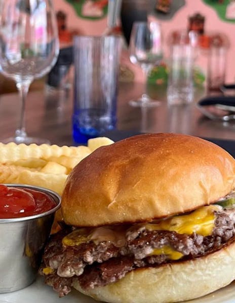 Burger Bar Mr. Paul's Supper Club Seafood, Cajun Restaurant in