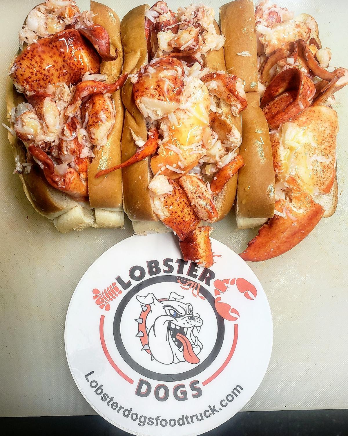 a lobster sandwich