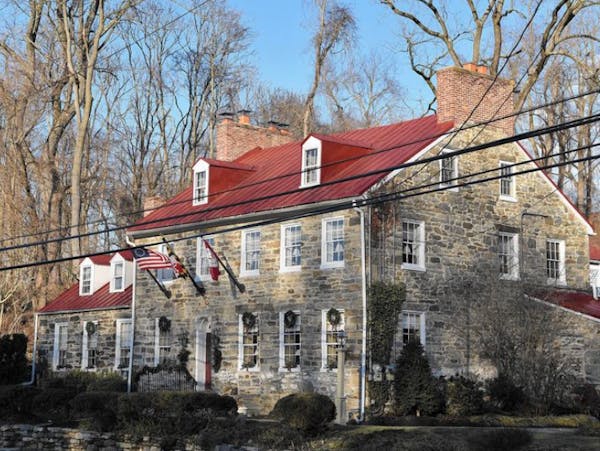 an old stone building