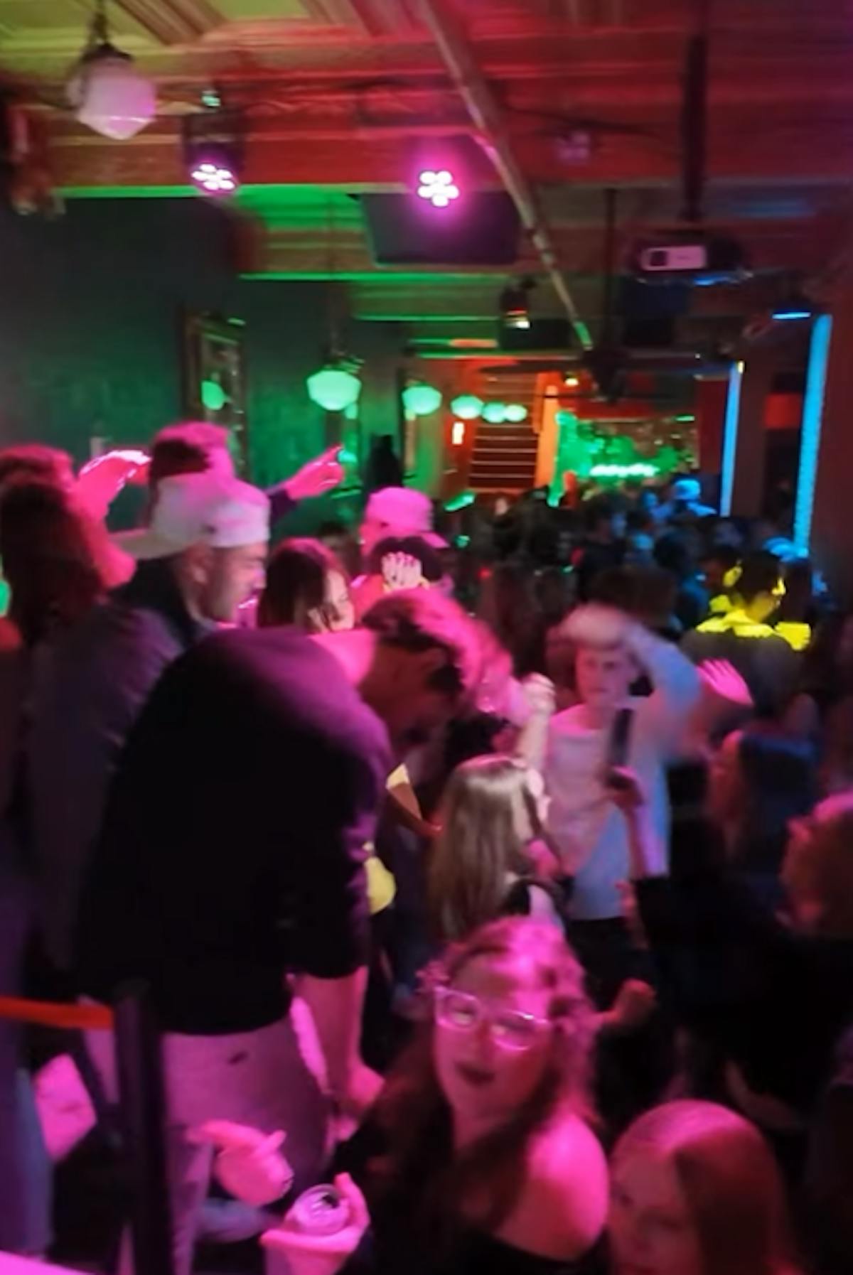 Book Private Parties at Lucky’s Lounge in Boston