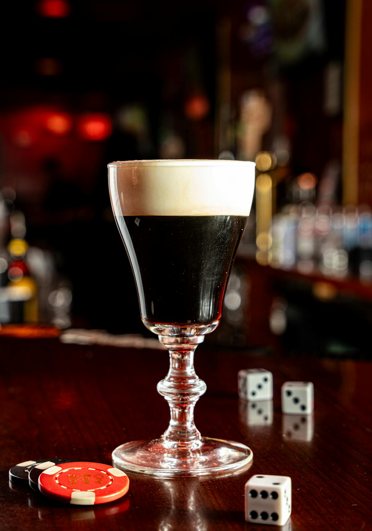 lucky's lounge beer in seaport boston ma