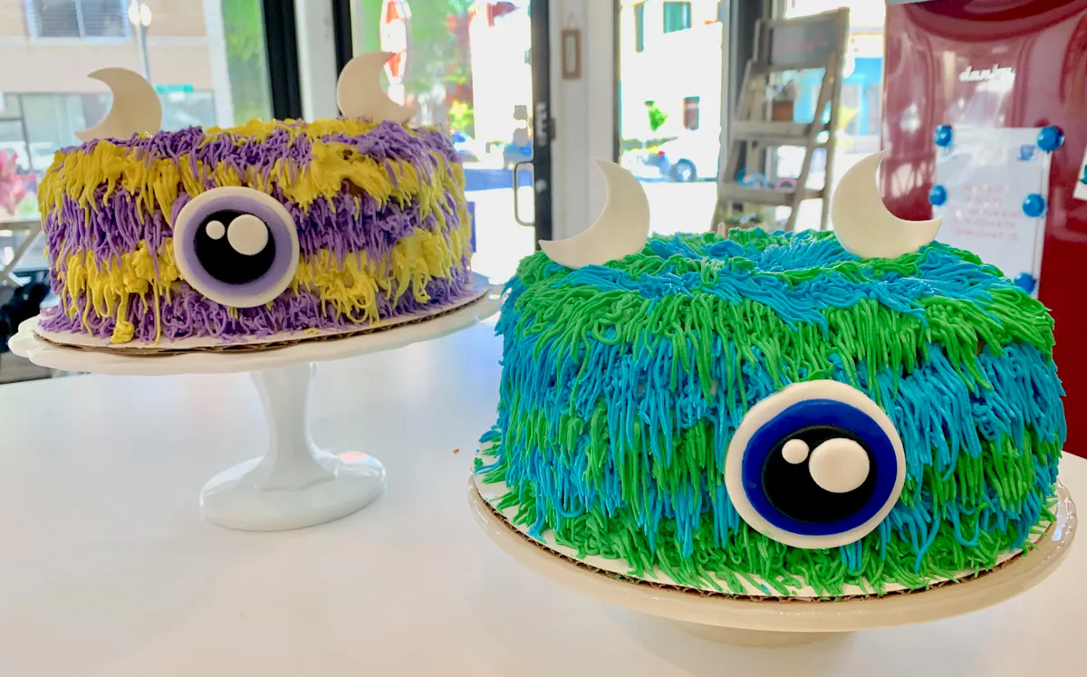 cute monster decorated cakes