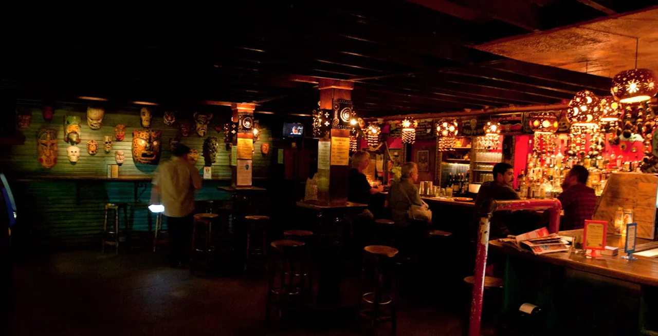 Bar photo 1