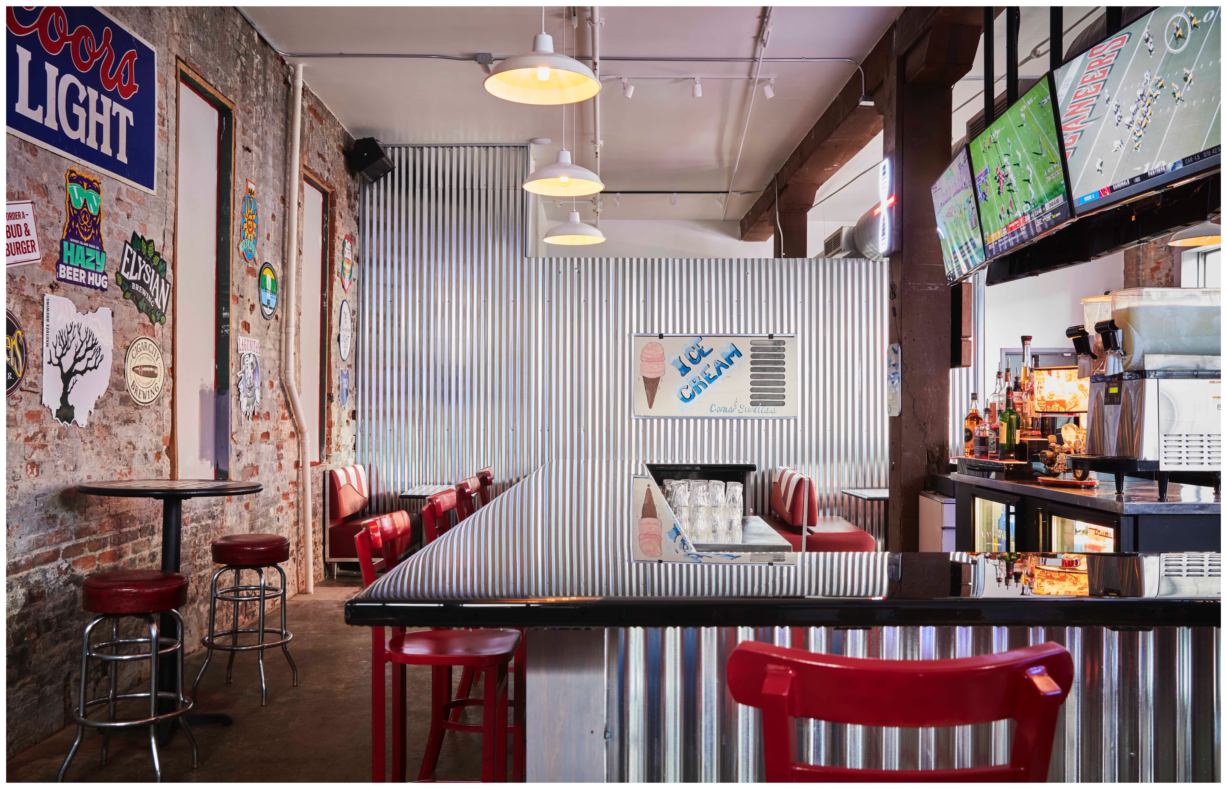 Hannon's Garage Bar Hannon's Block American Food in Toledo, OH