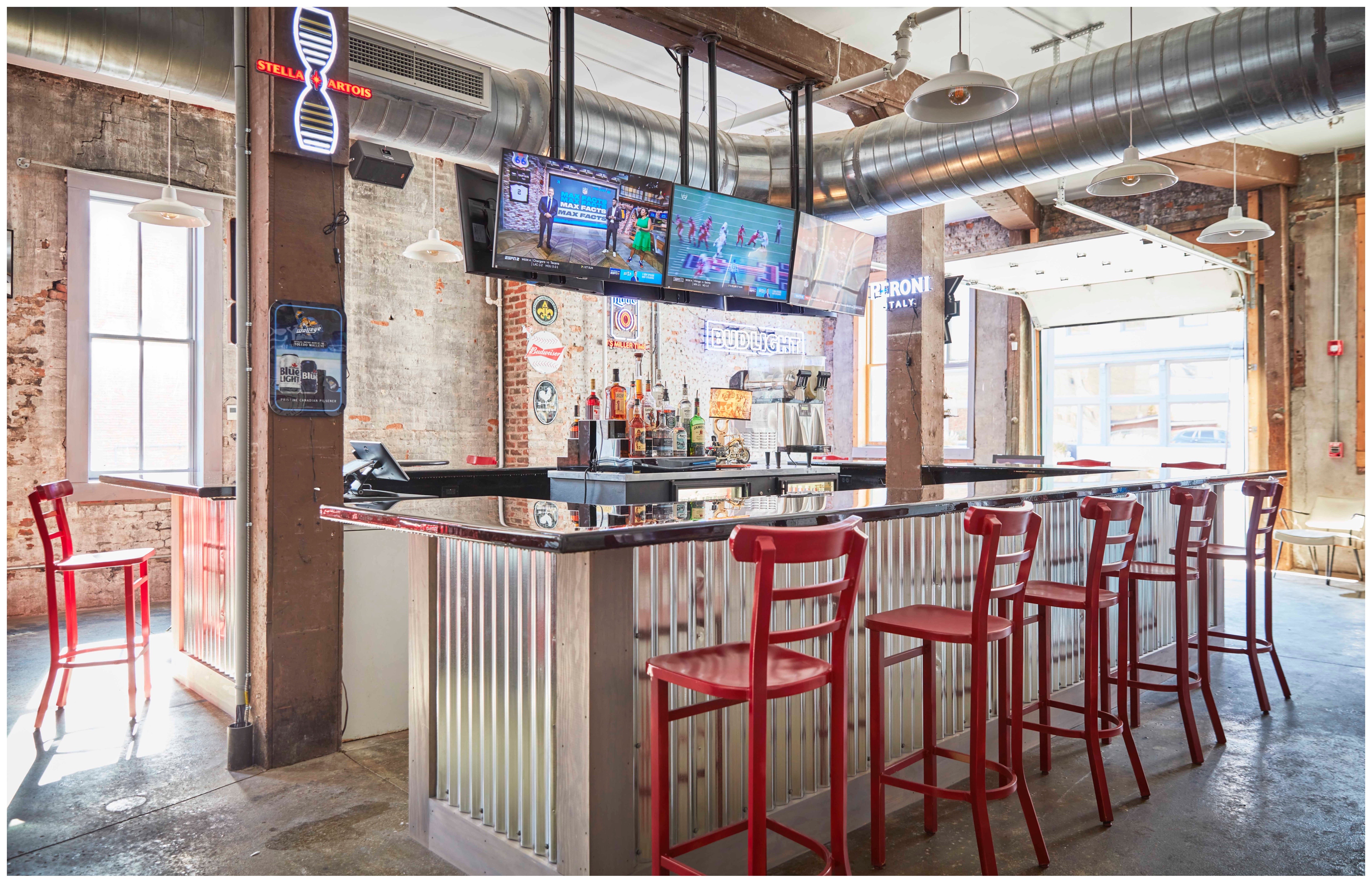 Hannon's Garage Bar Hannon's Block American Food in Toledo, OH