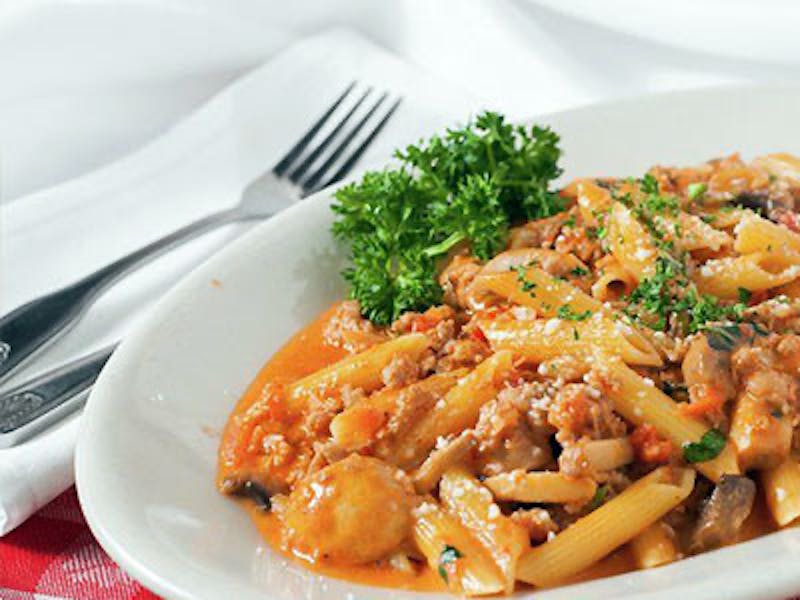 Penne Calabrese Frankie, Johnnie & Luigi Dublin Italian Restaurant Dublin, CA