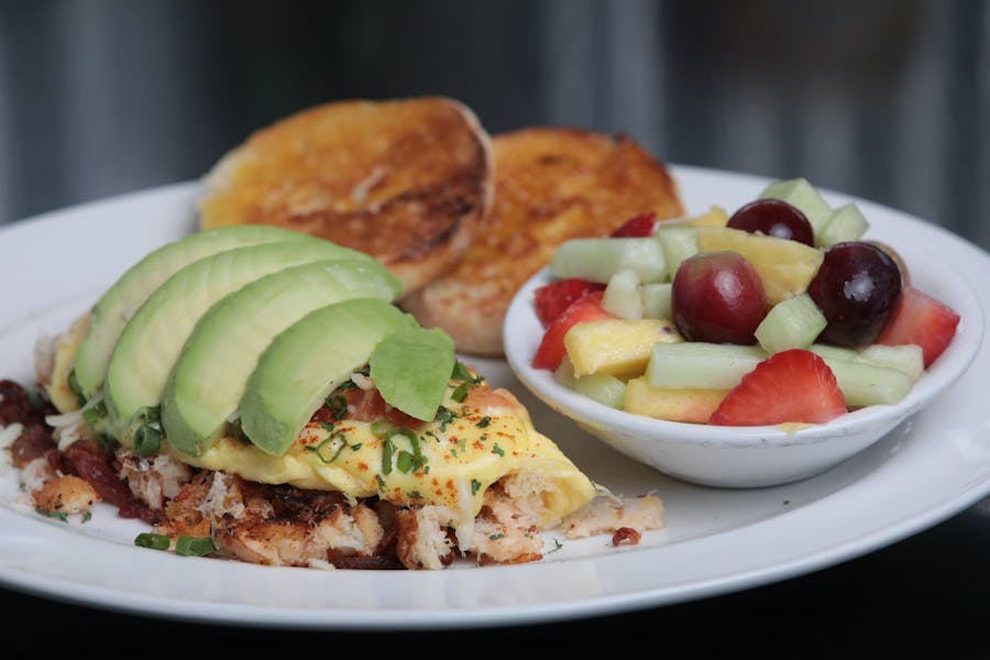 Book an Event TJ's Family Restaurant & Sports Bar in Creswell, OR