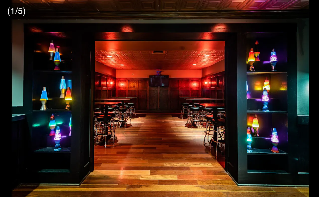 Bar photo 1