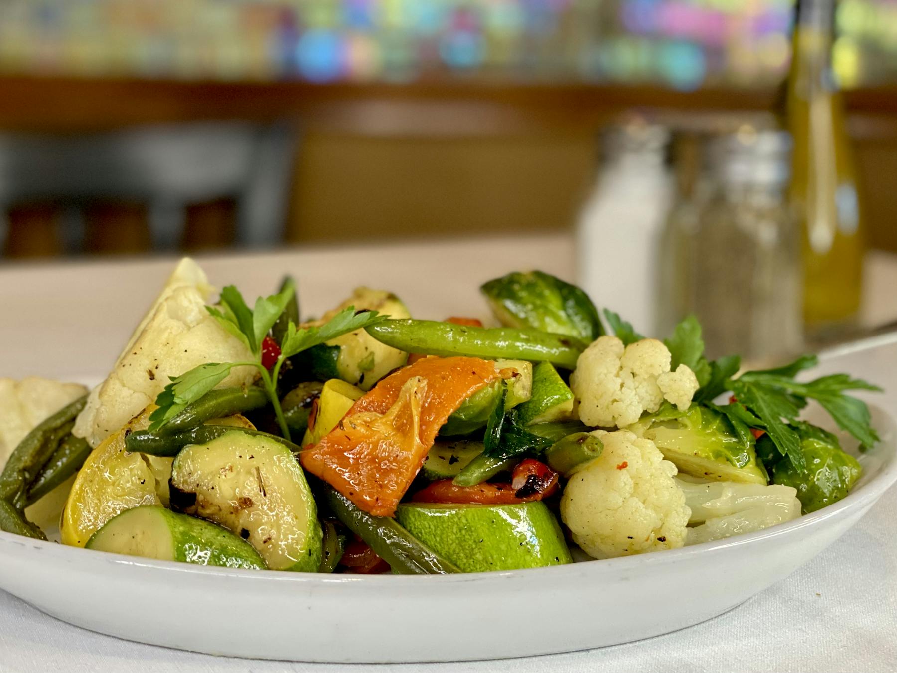 Menus | Basils Dining in Aurora, IL