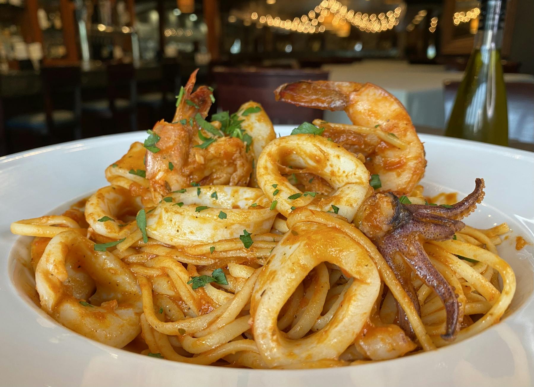 Menus | Basils Dining in Aurora, IL