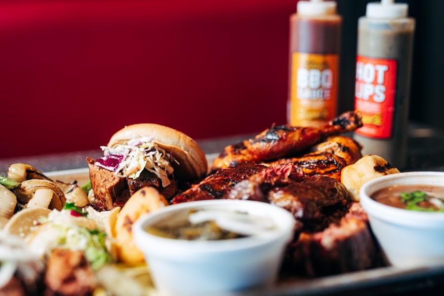 Catering Sugar's Ribs in Chattanooga, TN