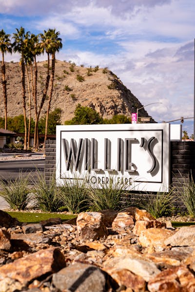 about-willie-s-modern-fare-in-rancho-mirage-ca