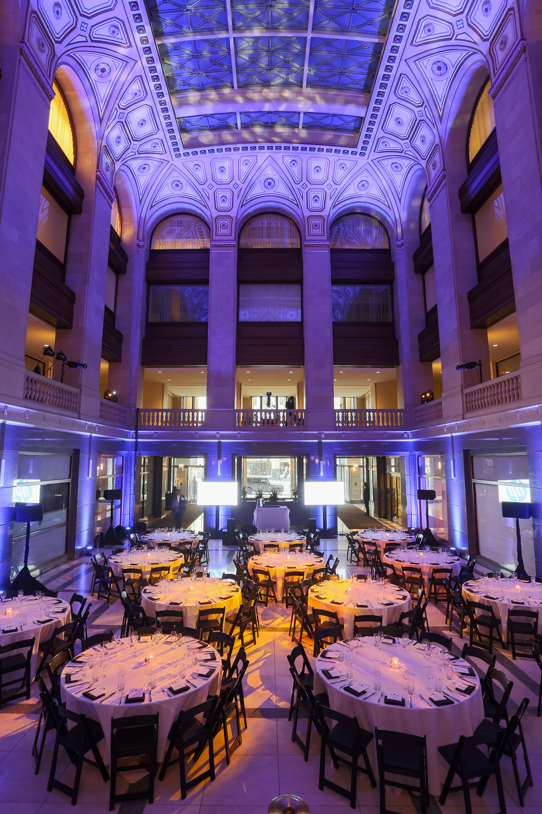 Large Historical Chicago Event Venue for Corporate Conferences, Meetings and Speakers