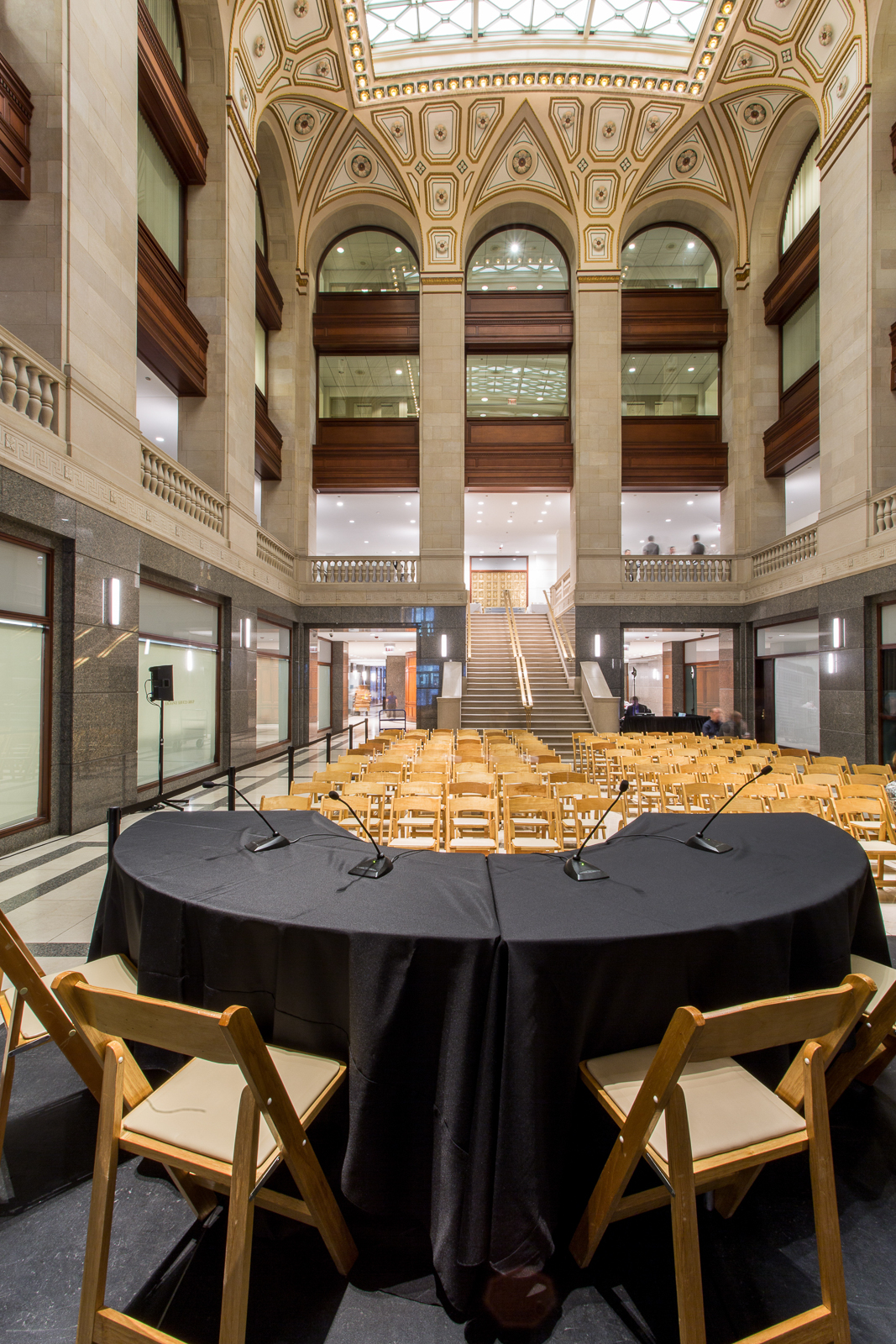 Large Historical Chicago Event Venue for Conferences Meetings and Speakers
