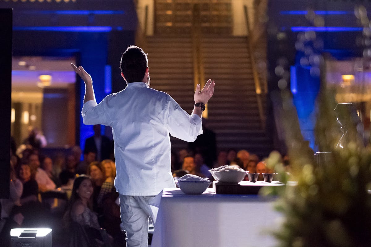 Large Historical Chicago Event Venue for Corporate Conferences, Meetings and Speakers