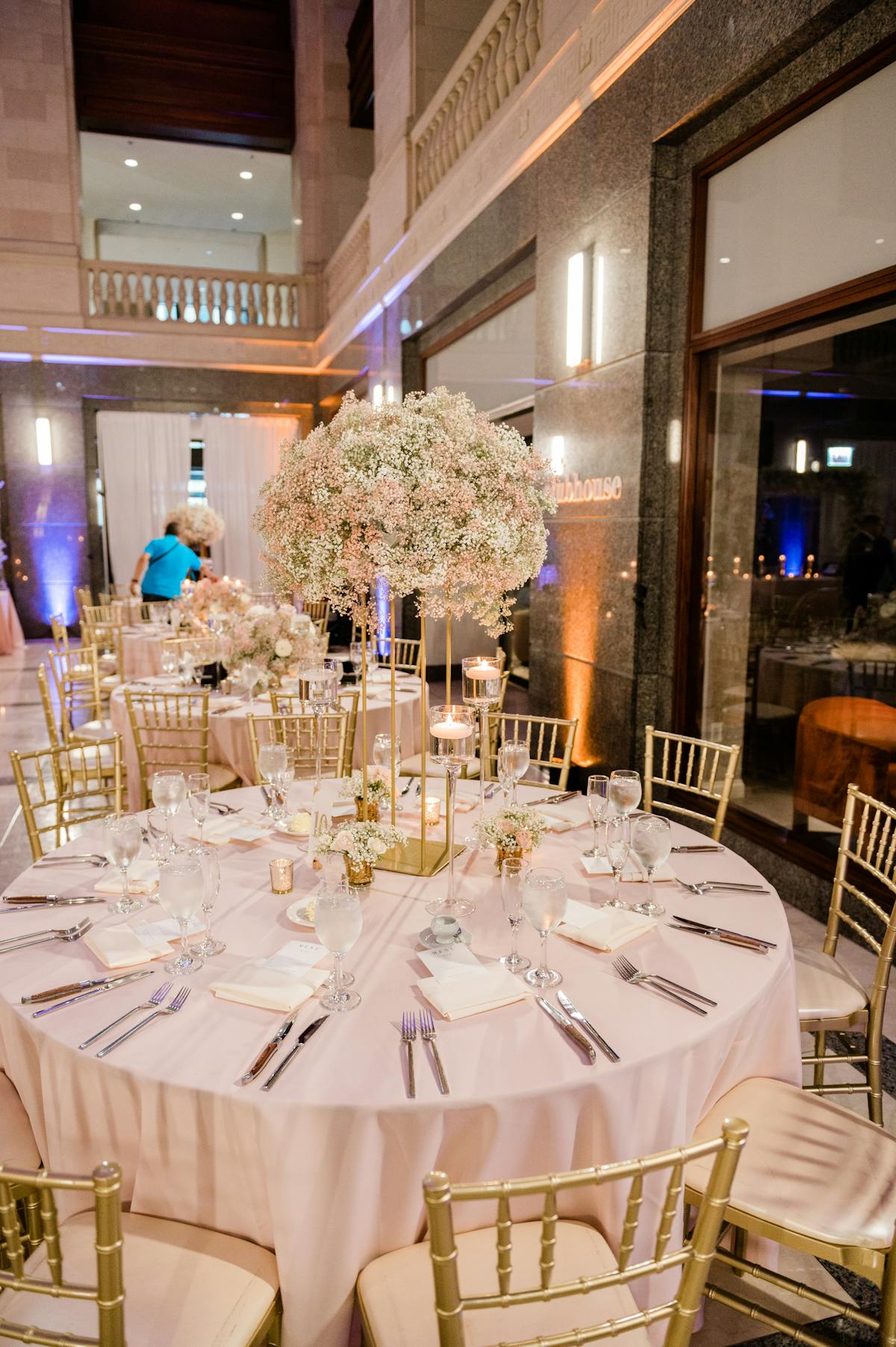 A Timeless Classic Chicago Wedding Event Venue Dining Tablescape