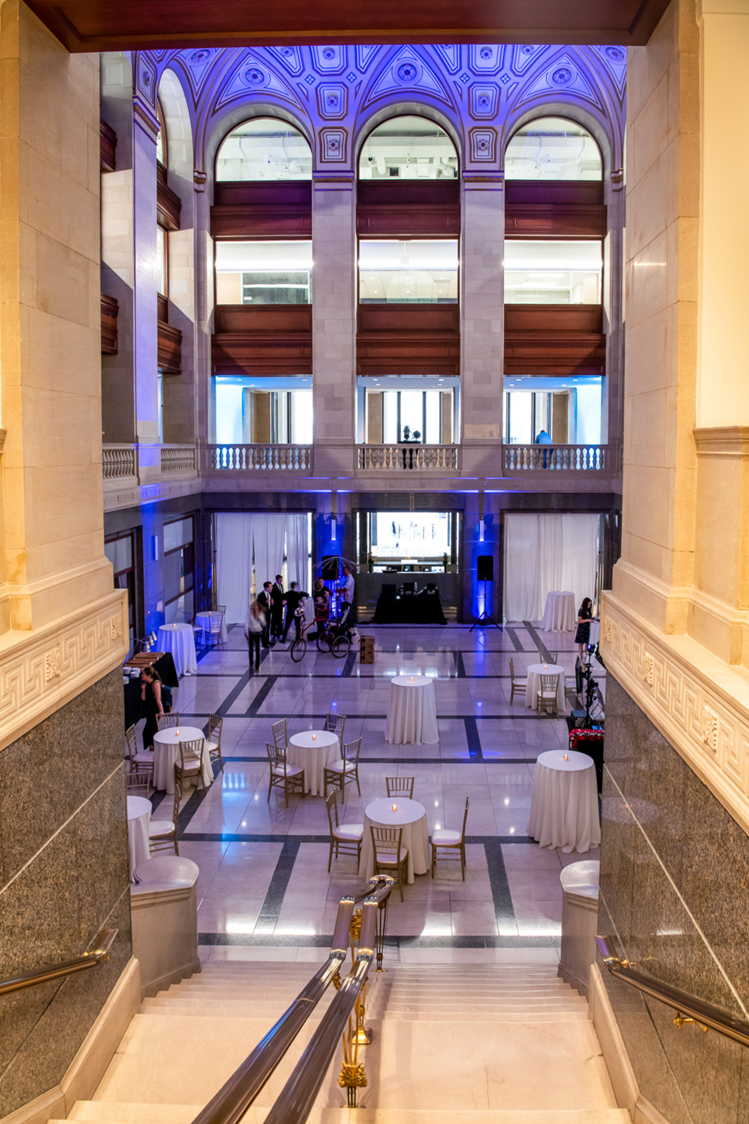 Large Historical Chicago Event Venue for Corporate Conferences, Meetings and Speakers