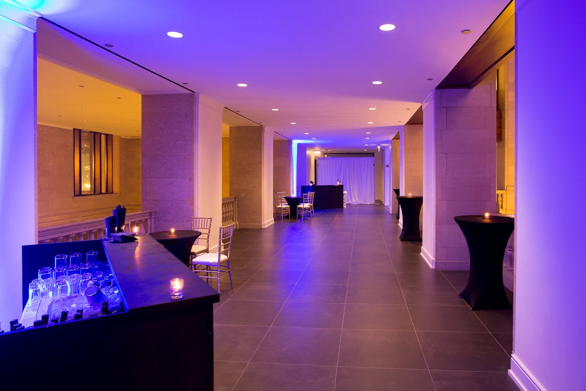 Large Historical Chicago Venue for Corporate Networking Events
