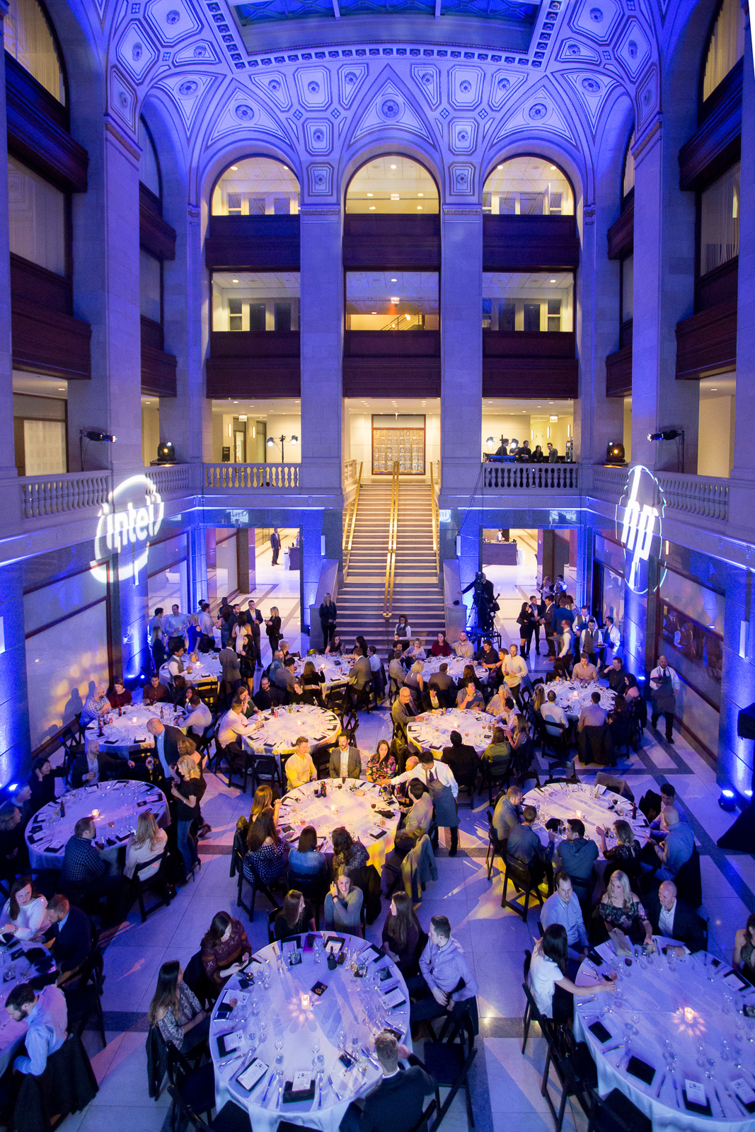 Large Historical Chicago Event Venue for Corporate Conferences, Meetings and Speakers