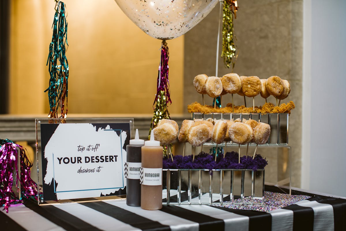 bomboloni catering display