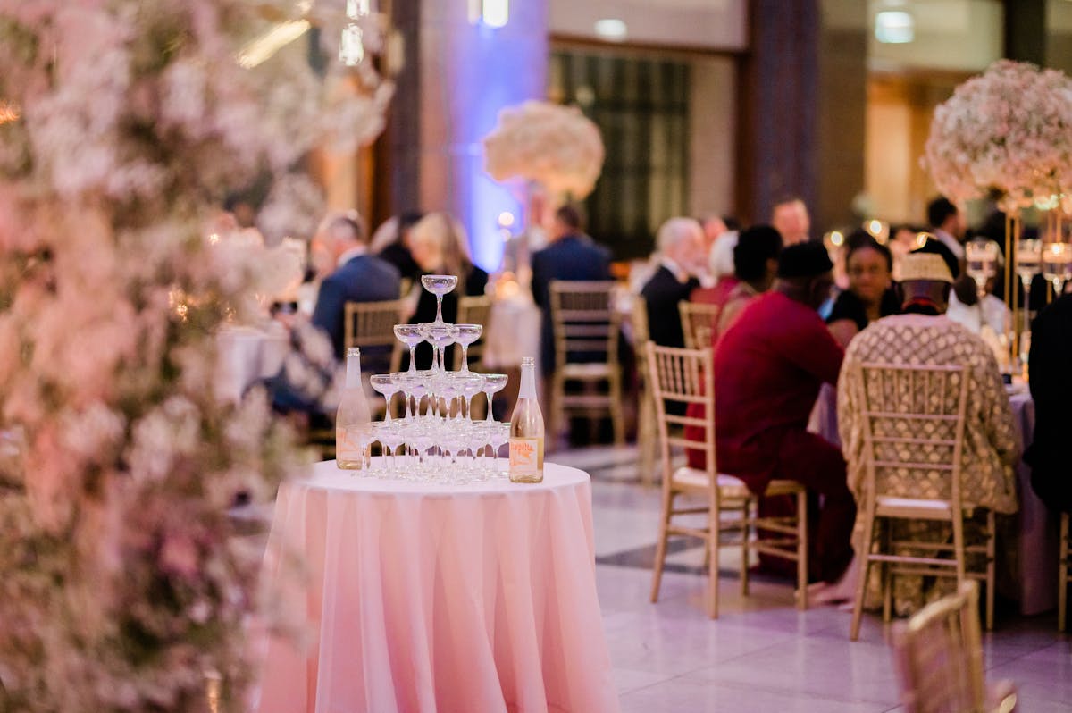 A Timeless Classic Chicago Wedding Event Venue Dining Tablescape