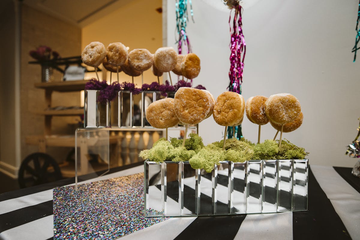bomboloni catering display
