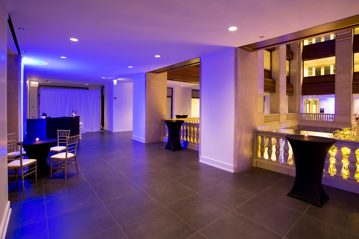 Large Historical Chicago Venue for Corporate Networking Events