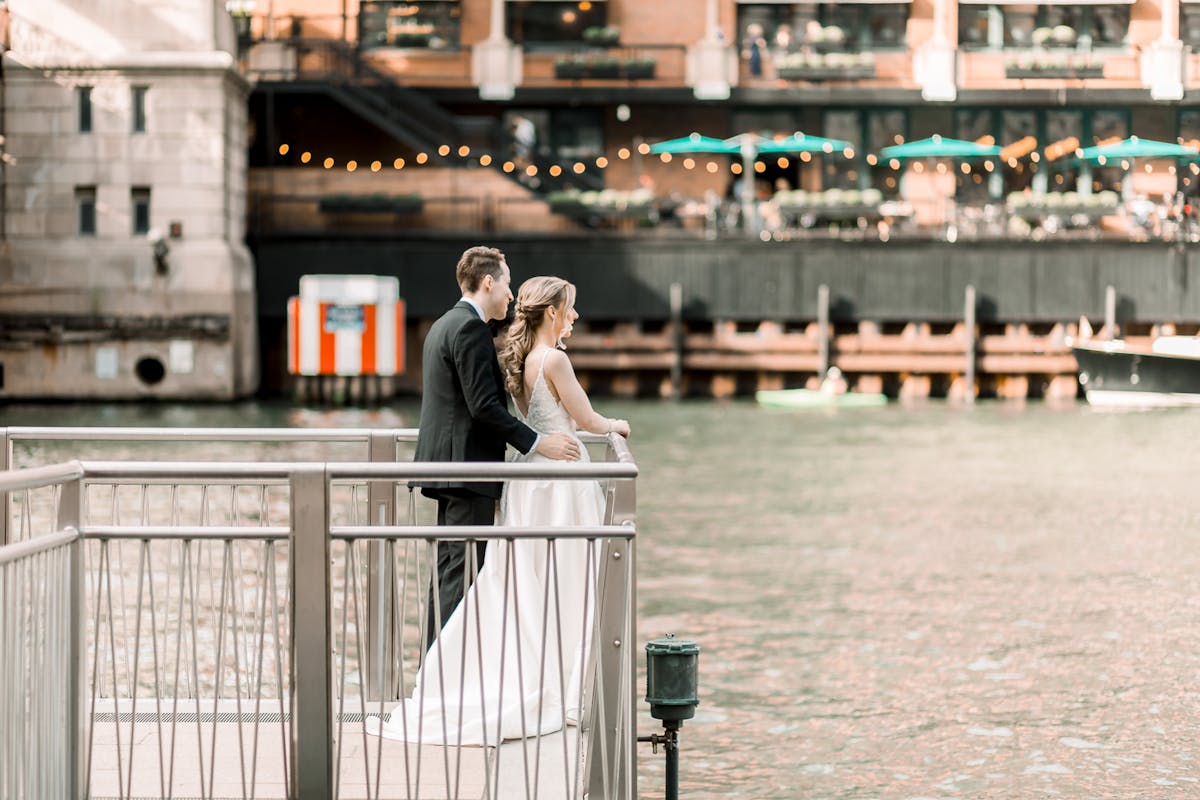 Bride & groom shots on the Chicago river walk