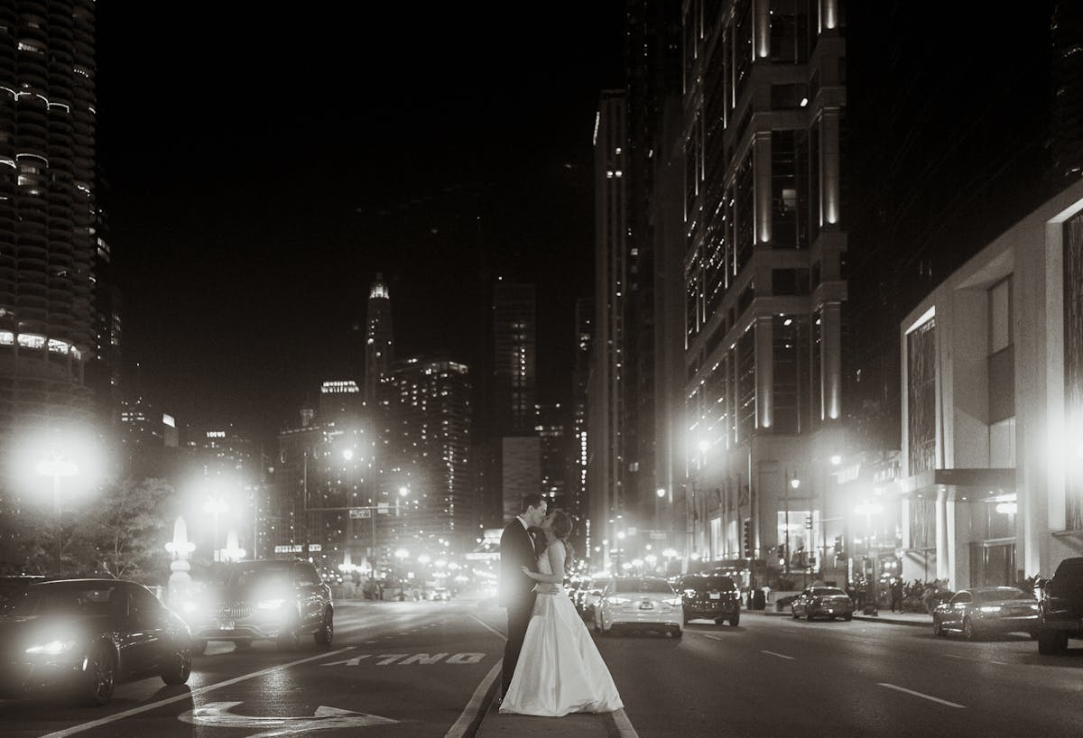 Wedding shot downtown Chicago