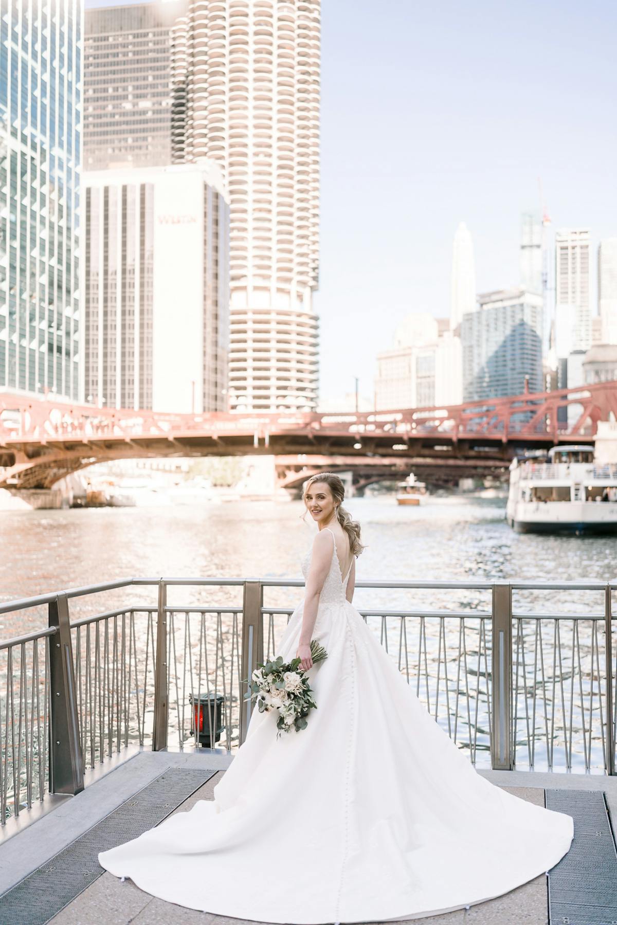 Bride & groom shots on the Chicago river walk