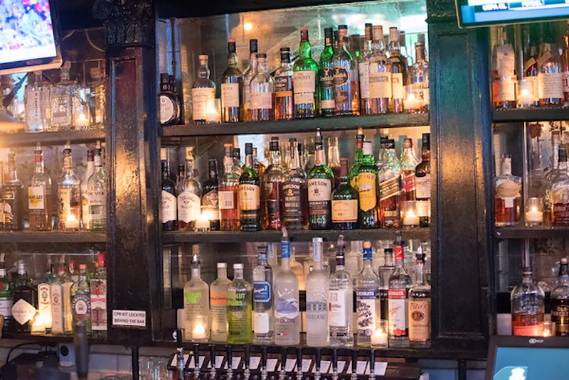 Bar photo 2