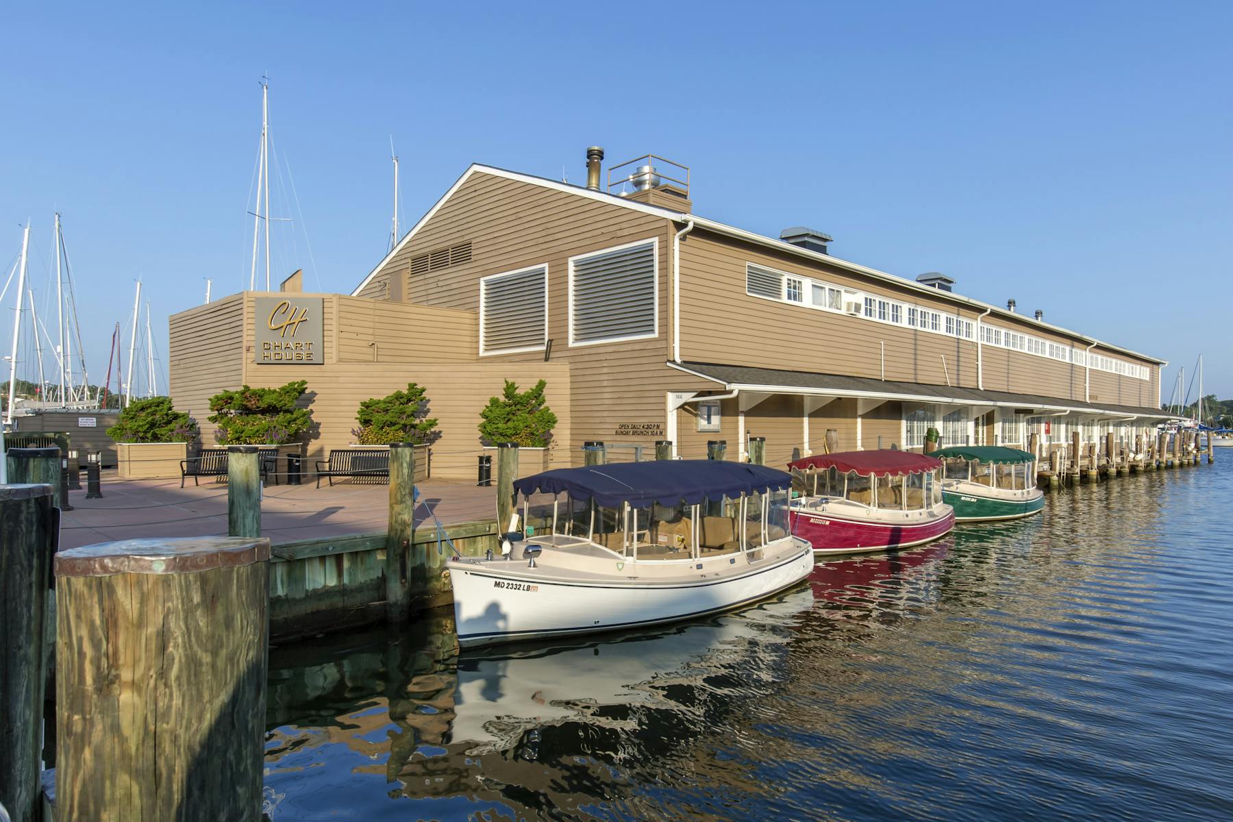 Chart House Seafood Restaurant With The Perfect View