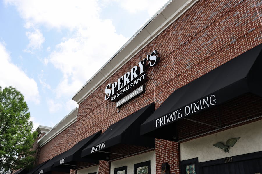 Cool Springs Sperry's Restaurant in TN