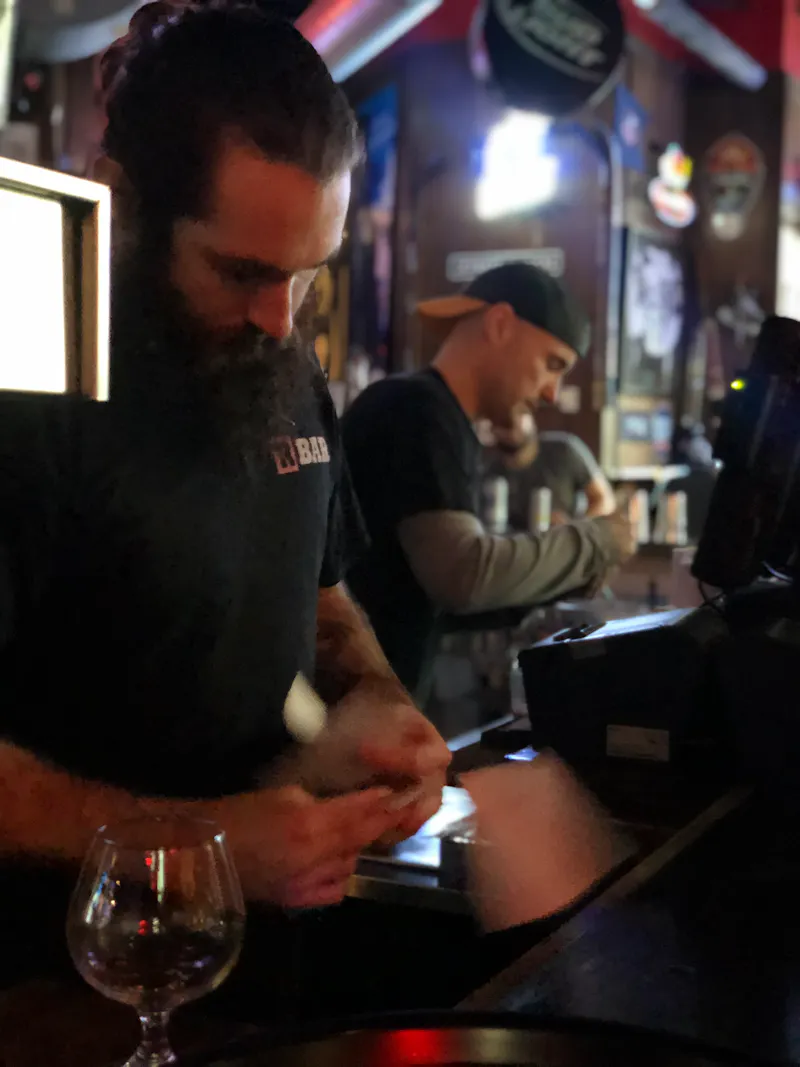 Bar photo 3
