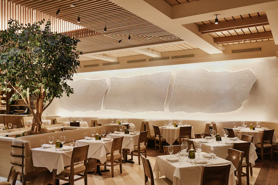 Avra Group Nyc : Avra Rockefeller Center – HSIWA