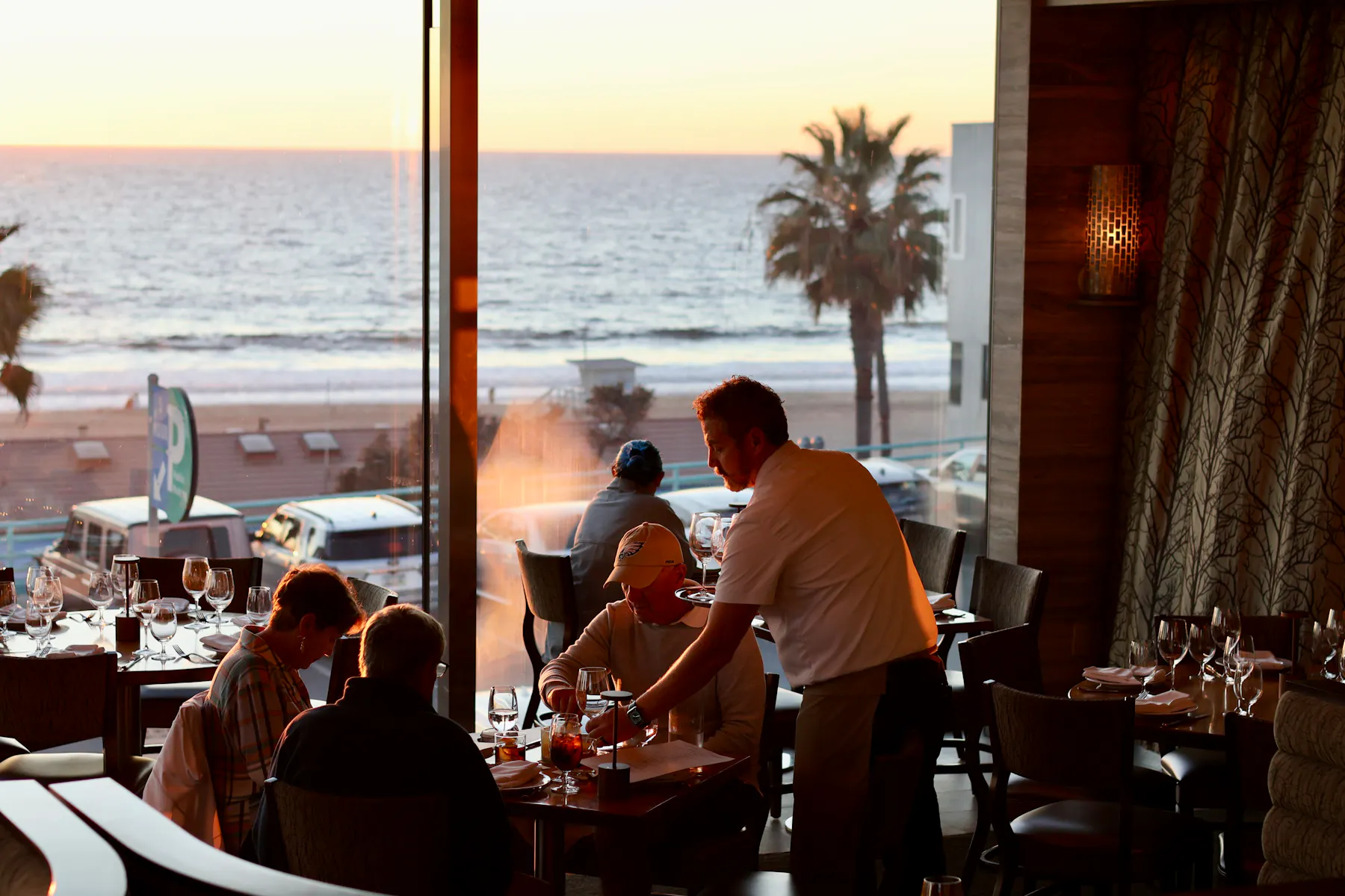 Strand Restaurant Restaurant | The Strand House | American Restaurant in Manhattan Beach, CA