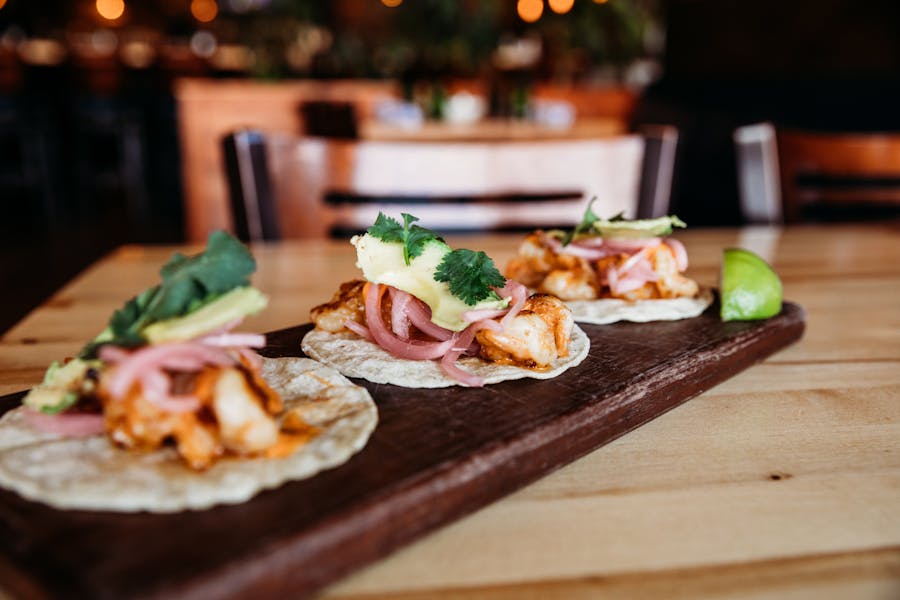 Happy Hour Louie's Wine Dive American Restaurant & Bar in the US