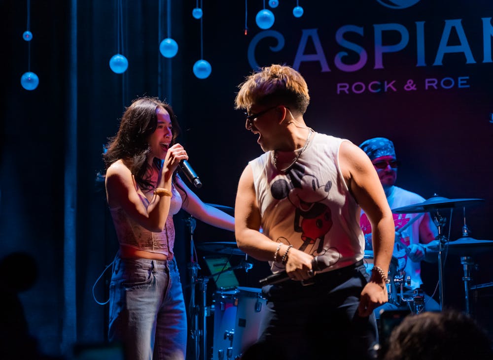 Indie Florentino preforming at Las Vegas Speakeasy Caspians