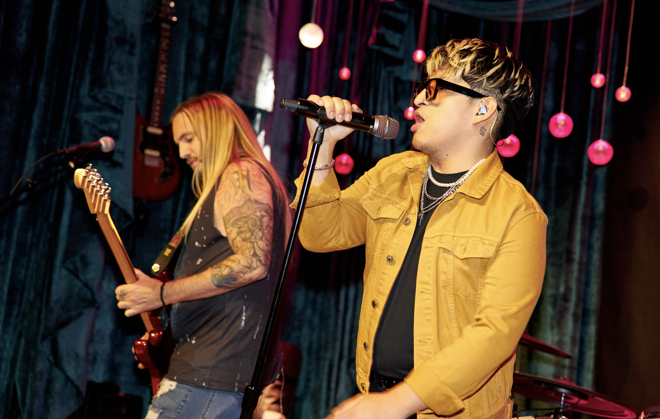 Indie Florentino preforming at Caspians Las Vegas Live Music Venue