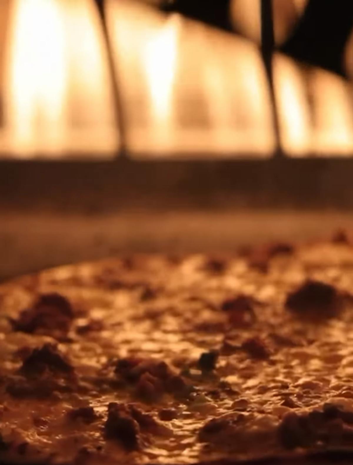What is the Difference Between Wood-Fired & Brick-Oven Pizza?