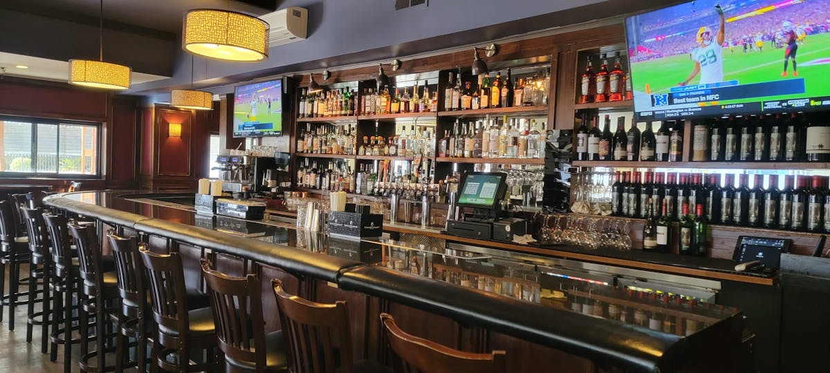 About Soma Restaurant & Bar in San Francisco, CA