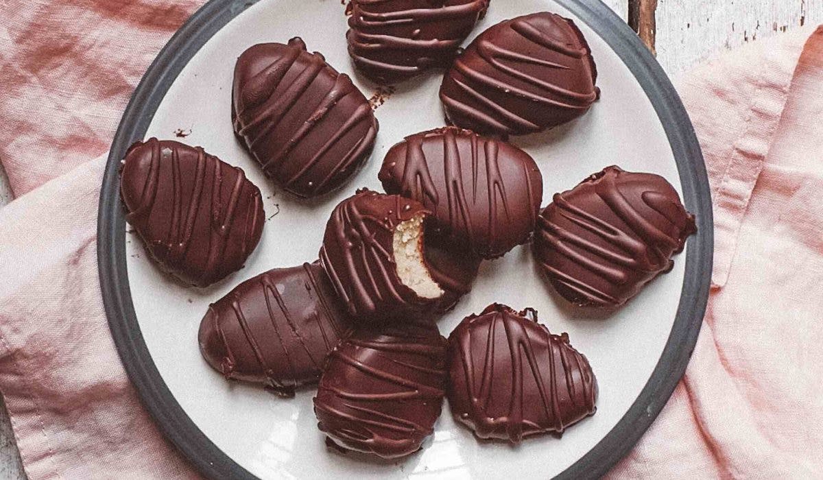 a chocolate cake on a plate